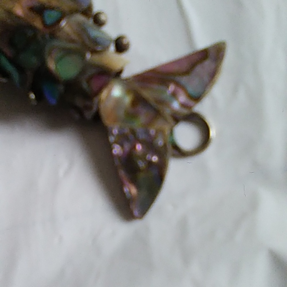 Fish Pendant Necklace - Picture 6 of 7